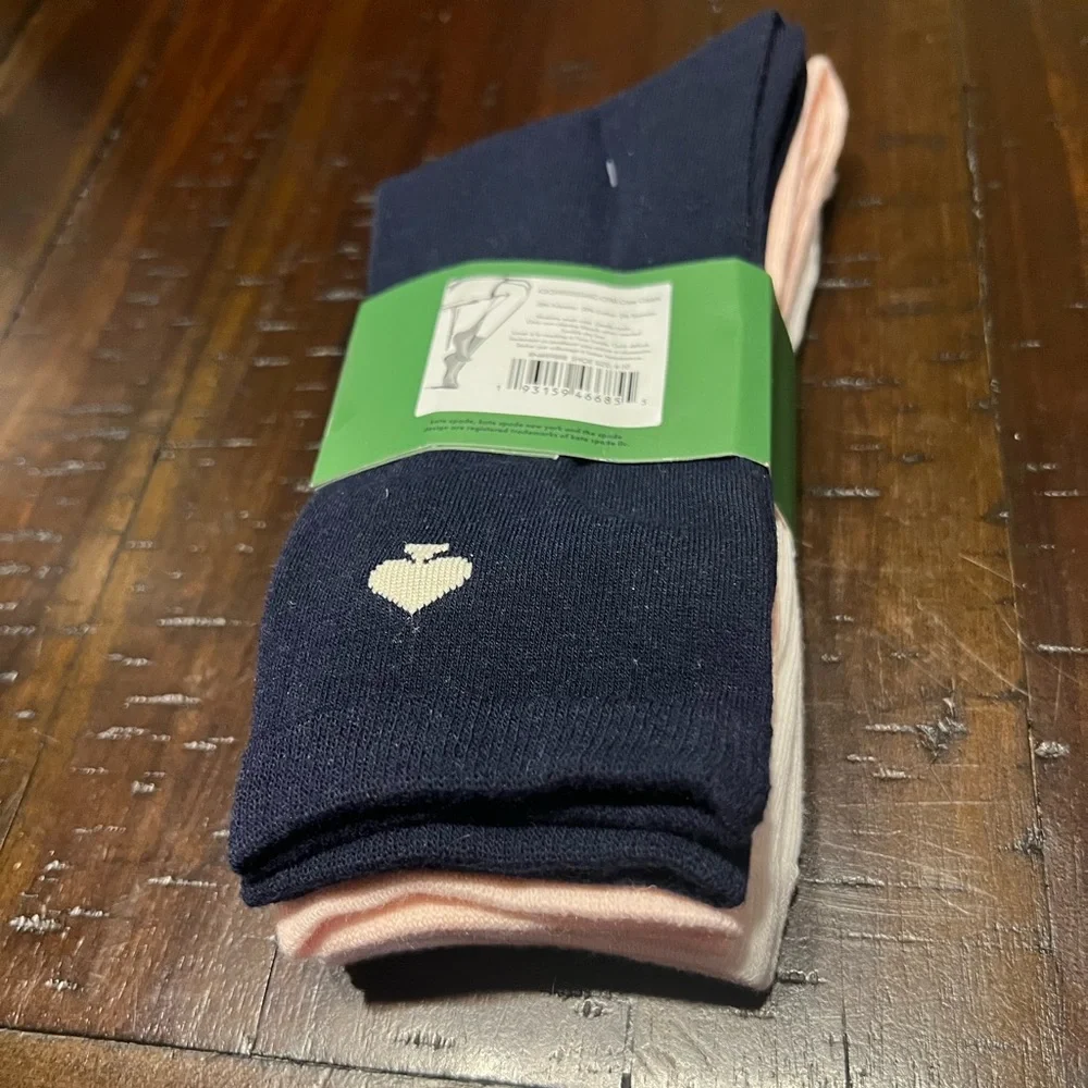 Kate Spade New York Cotton Blend Lips Beauty Crew Socks 3 Pairs